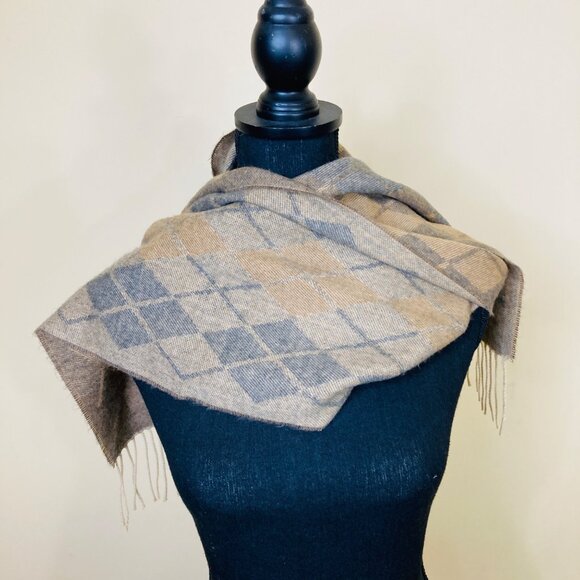 Cejon Argyle Scarf Made in Italy Soft Tan Brown Tassel - Picture 2 of 6